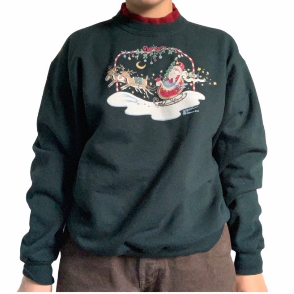 green and red double collar christmas sweatshirt